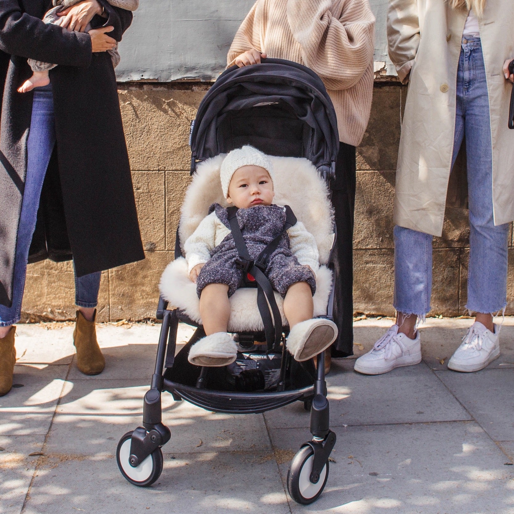 Milk Snuggler Les Trois Enfants